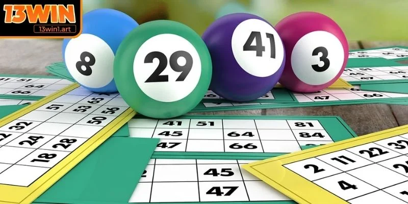 Kép lệch cơ bản hấp dẫn